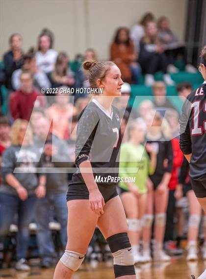 Thumbnail 1 in Le Roy vs Midlakes (NYSPHSAA C1/C2 State Qualifier Crossover) photogallery.