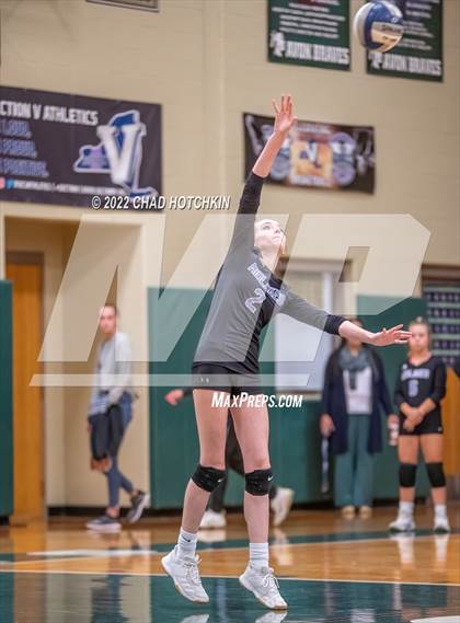 Thumbnail 1 in Le Roy vs Midlakes (NYSPHSAA C1/C2 State Qualifier Crossover) photogallery.