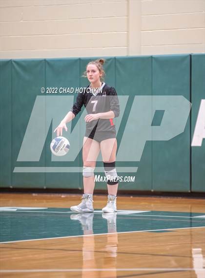 Thumbnail 3 in Le Roy vs Midlakes (NYSPHSAA C1/C2 State Qualifier Crossover) photogallery.