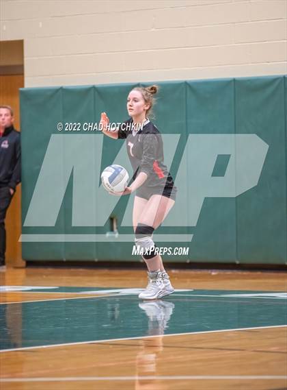 Thumbnail 1 in Le Roy vs Midlakes (NYSPHSAA C1/C2 State Qualifier Crossover) photogallery.