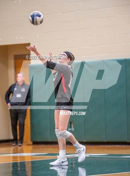 Thumbnail 3 in Le Roy vs Midlakes (NYSPHSAA C1/C2 State Qualifier Crossover) photogallery.