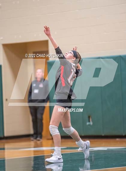 Thumbnail 2 in Le Roy vs Midlakes (NYSPHSAA C1/C2 State Qualifier Crossover) photogallery.