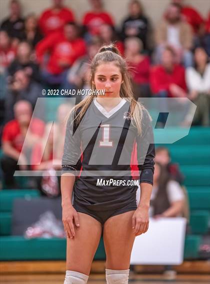 Thumbnail 3 in Le Roy vs Midlakes (NYSPHSAA C1/C2 State Qualifier Crossover) photogallery.
