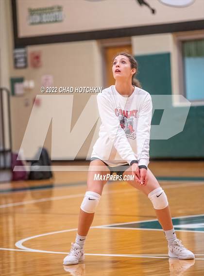 Thumbnail 3 in Le Roy vs Midlakes (NYSPHSAA C1/C2 State Qualifier Crossover) photogallery.