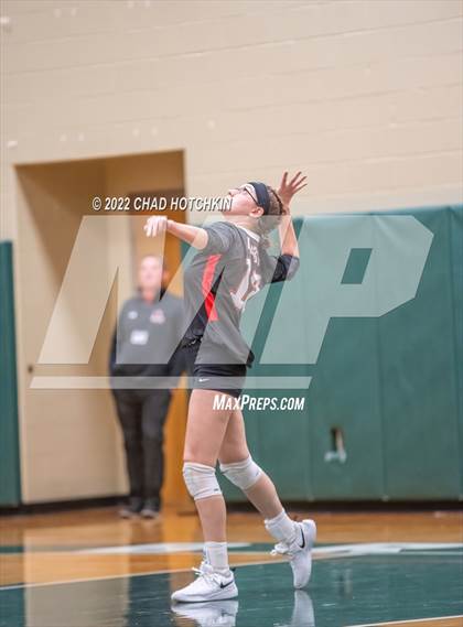 Thumbnail 3 in Le Roy vs Midlakes (NYSPHSAA C1/C2 State Qualifier Crossover) photogallery.
