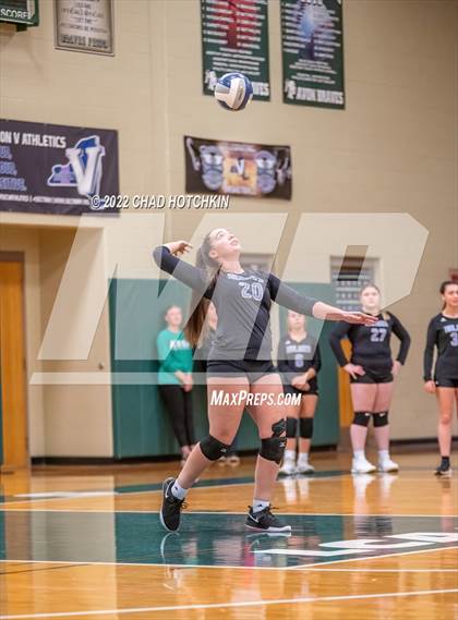 Thumbnail 3 in Le Roy vs Midlakes (NYSPHSAA C1/C2 State Qualifier Crossover) photogallery.