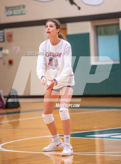 Thumbnail 2 in Le Roy vs Midlakes (NYSPHSAA C1/C2 State Qualifier Crossover) photogallery.