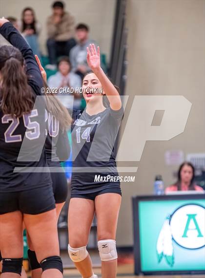 Thumbnail 3 in Le Roy vs Midlakes (NYSPHSAA C1/C2 State Qualifier Crossover) photogallery.