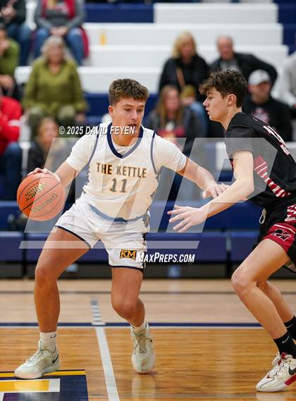 Thumbnail 3 in JV: Muskego @ Kettle Moraine photogallery.