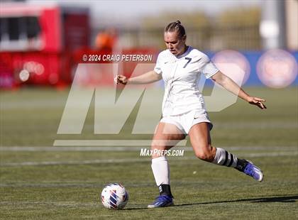 Thumbnail 3 in Snow Canyon vs. Timpanogos (UHSAA 4A Semifinal) photogallery.