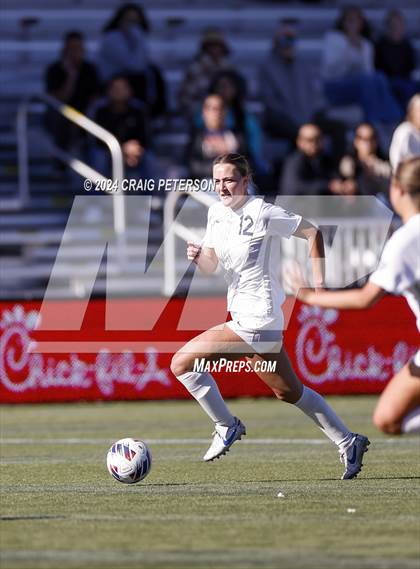 Thumbnail 2 in Snow Canyon vs. Timpanogos (UHSAA 4A Semifinal) photogallery.
