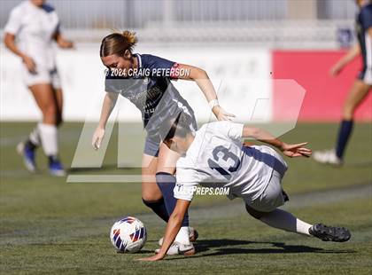 Thumbnail 3 in Snow Canyon vs. Timpanogos (UHSAA 4A Semifinal) photogallery.