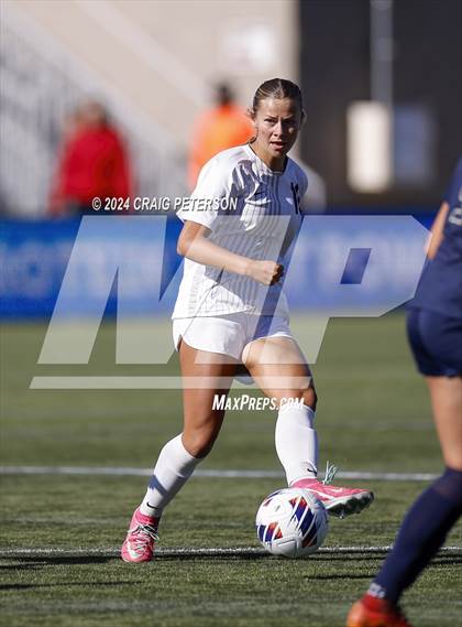 Thumbnail 1 in Snow Canyon vs. Timpanogos (UHSAA 4A Semifinal) photogallery.