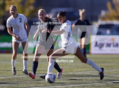 Thumbnail 2 in Snow Canyon vs. Timpanogos (UHSAA 4A Semifinal) photogallery.