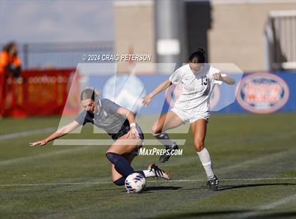 Thumbnail 1 in Snow Canyon vs. Timpanogos (UHSAA 4A Semifinal) photogallery.