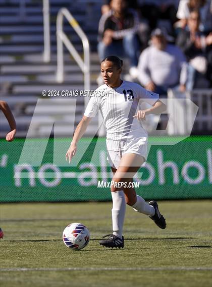Thumbnail 1 in Snow Canyon vs. Timpanogos (UHSAA 4A Semifinal) photogallery.