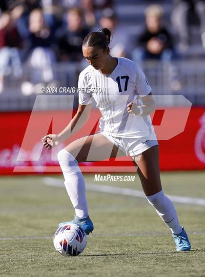Thumbnail 1 in Snow Canyon vs. Timpanogos (UHSAA 4A Semifinal) photogallery.