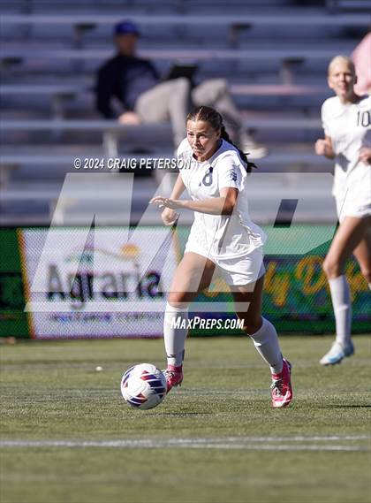 Thumbnail 1 in Snow Canyon vs. Timpanogos (UHSAA 4A Semifinal) photogallery.