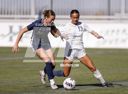 Thumbnail 3 in Snow Canyon vs. Timpanogos (UHSAA 4A Semifinal) photogallery.