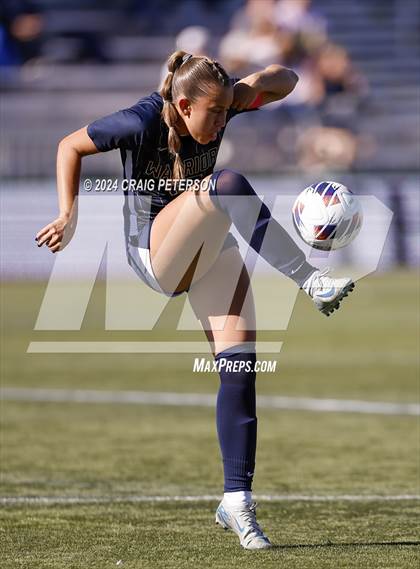 Thumbnail 1 in Snow Canyon vs. Timpanogos (UHSAA 4A Semifinal) photogallery.