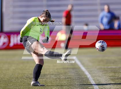 Thumbnail 1 in Snow Canyon vs. Timpanogos (UHSAA 4A Semifinal) photogallery.