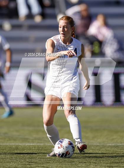 Thumbnail 1 in Snow Canyon vs. Timpanogos (UHSAA 4A Semifinal) photogallery.