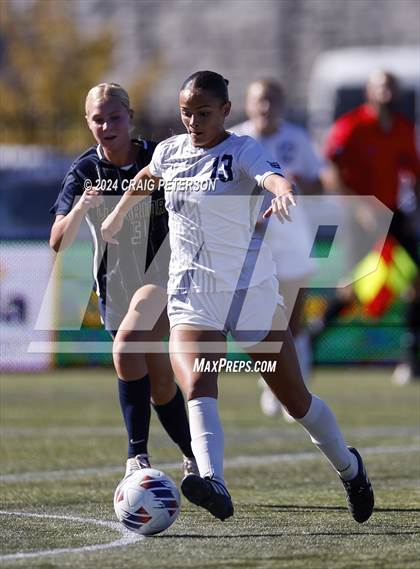 Thumbnail 1 in Snow Canyon vs. Timpanogos (UHSAA 4A Semifinal) photogallery.