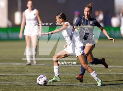 Thumbnail 1 in Snow Canyon vs. Timpanogos (UHSAA 4A Semifinal) photogallery.