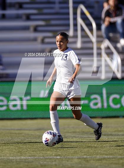 Thumbnail 2 in Snow Canyon vs. Timpanogos (UHSAA 4A Semifinal) photogallery.
