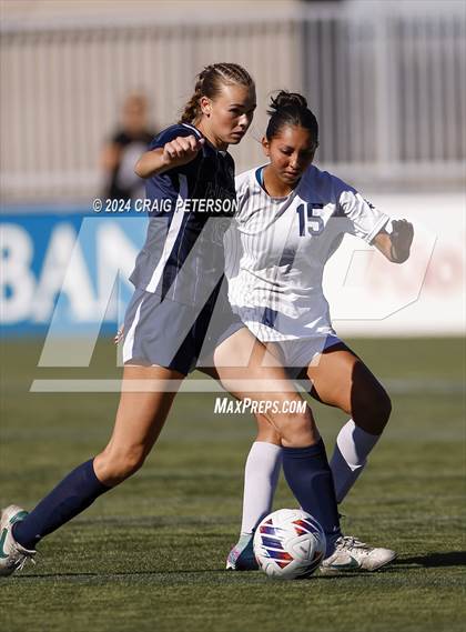 Thumbnail 1 in Snow Canyon vs. Timpanogos (UHSAA 4A Semifinal) photogallery.