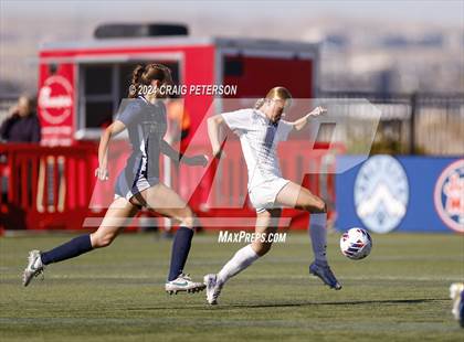 Thumbnail 1 in Snow Canyon vs. Timpanogos (UHSAA 4A Semifinal) photogallery.
