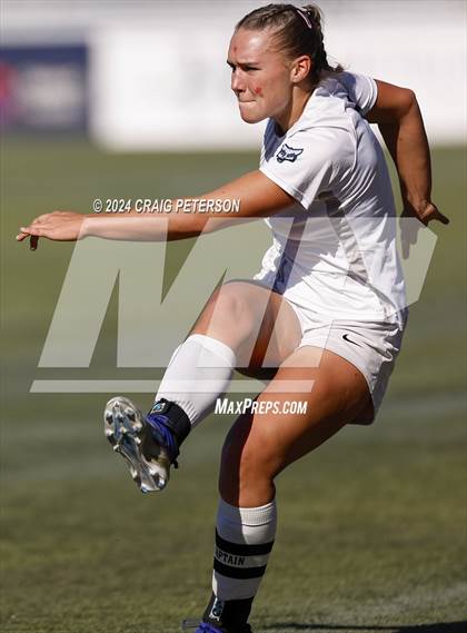 Thumbnail 1 in Snow Canyon vs. Timpanogos (UHSAA 4A Semifinal) photogallery.