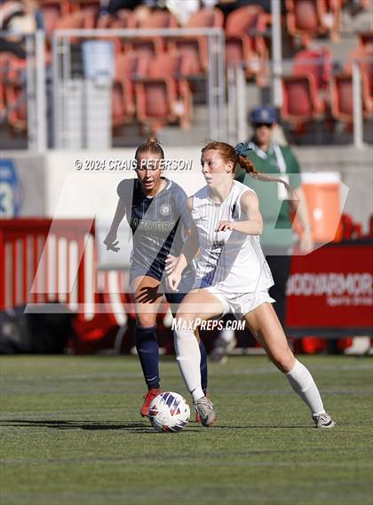 Thumbnail 2 in Snow Canyon vs. Timpanogos (UHSAA 4A Semifinal) photogallery.