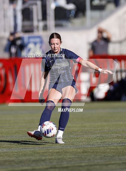 Thumbnail 3 in Snow Canyon vs. Timpanogos (UHSAA 4A Semifinal) photogallery.