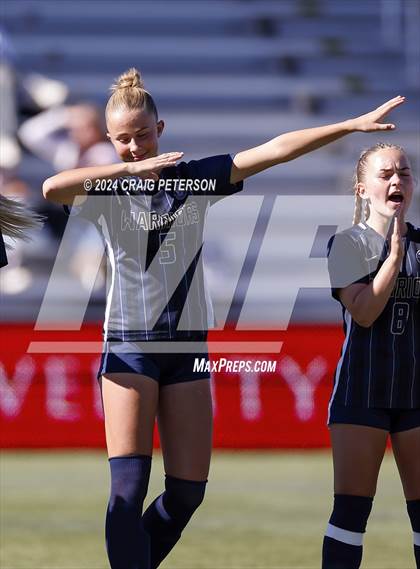 Thumbnail 3 in Snow Canyon vs. Timpanogos (UHSAA 4A Semifinal) photogallery.
