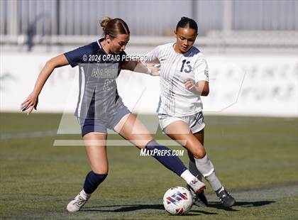 Thumbnail 1 in Snow Canyon vs. Timpanogos (UHSAA 4A Semifinal) photogallery.