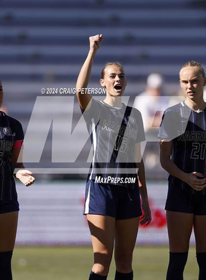 Thumbnail 3 in Snow Canyon vs. Timpanogos (UHSAA 4A Semifinal) photogallery.
