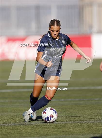 Thumbnail 1 in Snow Canyon vs. Timpanogos (UHSAA 4A Semifinal) photogallery.