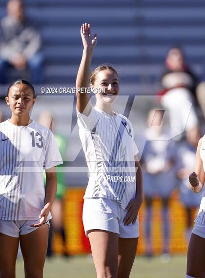 Thumbnail 1 in Snow Canyon vs. Timpanogos (UHSAA 4A Semifinal) photogallery.