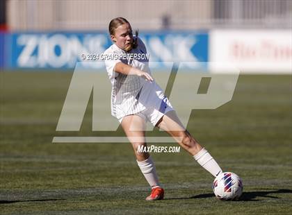 Thumbnail 2 in Snow Canyon vs. Timpanogos (UHSAA 4A Semifinal) photogallery.