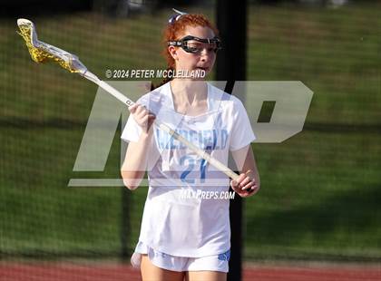 Thumbnail 2 in Medfield vs Newburyport (MIAA Division 3 Final) photogallery.