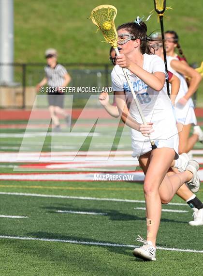 Thumbnail 2 in Medfield vs Newburyport (MIAA Division 3 Final) photogallery.
