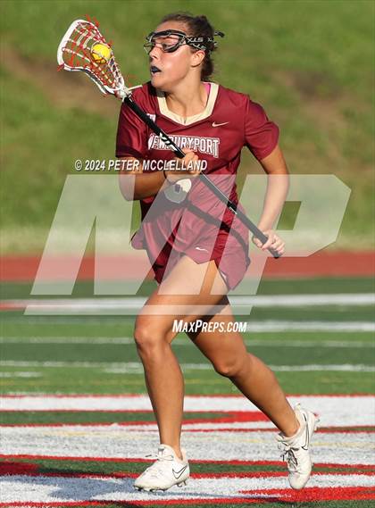 Thumbnail 2 in Medfield vs Newburyport (MIAA Division 3 Final) photogallery.