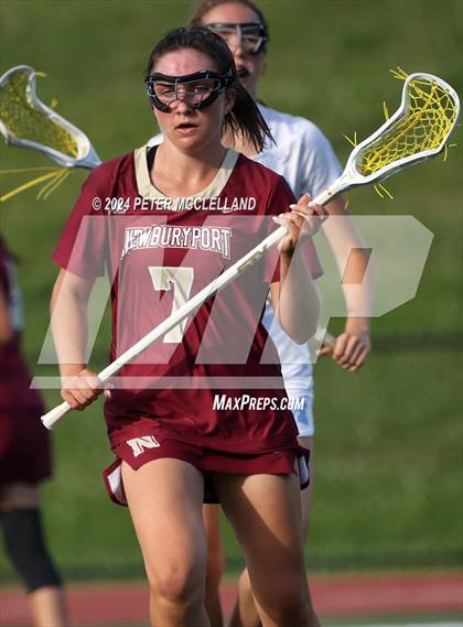 Thumbnail 1 in Medfield vs Newburyport (MIAA Division 3 Final) photogallery.