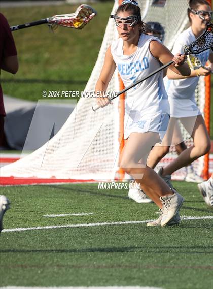 Thumbnail 3 in Medfield vs Newburyport (MIAA Division 3 Final) photogallery.