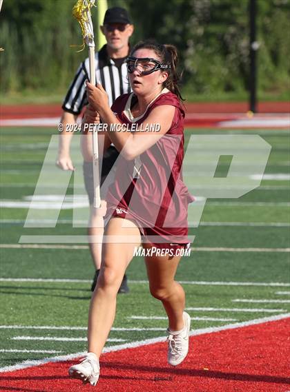 Thumbnail 3 in Medfield vs Newburyport (MIAA Division 3 Final) photogallery.