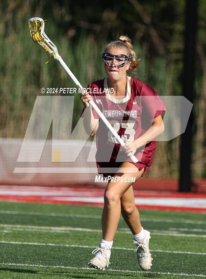 Thumbnail 1 in Medfield vs Newburyport (MIAA Division 3 Final) photogallery.