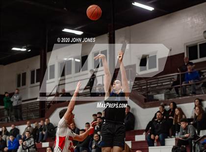 Thumbnail 3 in Elmwood Park vs. NV - Demarest (Bergen Invitational) photogallery.