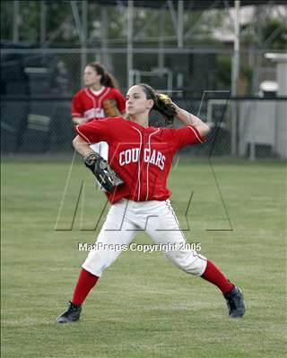 Thumbnail 2 in Castro Valley vs Carondelet (Sec. Playoffs) photogallery.