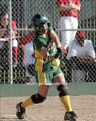 Thumbnail 3 in Castro Valley vs Carondelet (Sec. Playoffs) photogallery.
